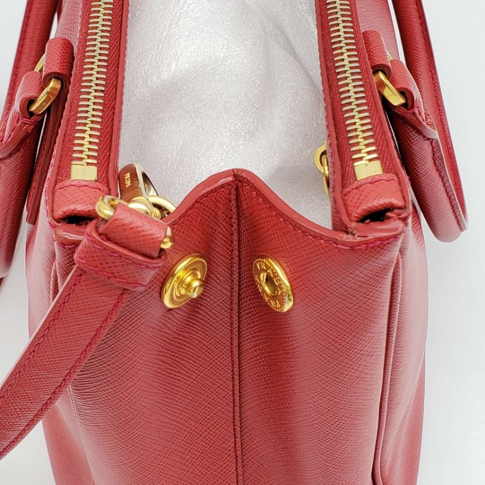 100% Authentic Prada Saffiano Small Red Shoulder Bag - Picture 8 of 16